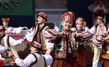 Ukraina – dlaczego warto się do niej wybrać? Ukraina